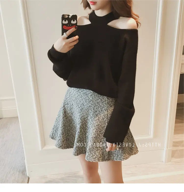 Top- Women's Casual Solid Loose Sweaters Female Sexy Halter Slash