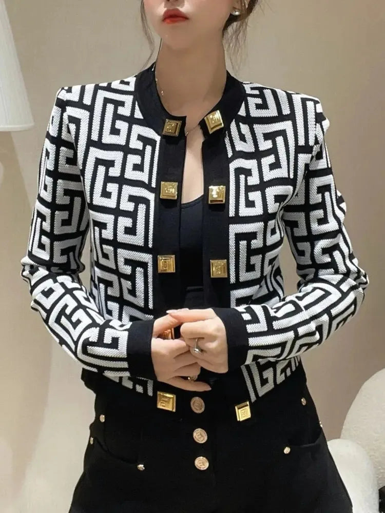 Jacket- Vintage Fashion Pattern Knitted Women Long Sleeve Short Tops