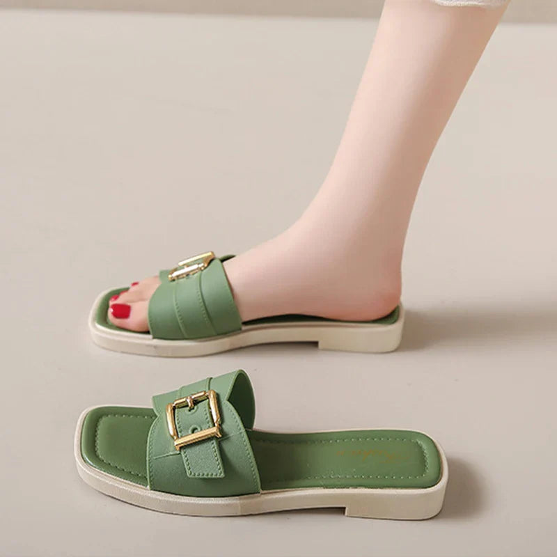 Fashionable Slippers For Women Summer Outerwear Anti-Slip Beach New StSPECIFICATIONSBrand Name: NoEnName_NullShoes Type: Flip FlopsApplicable Place: OutsideUpper Material: PVCHeel Height: Low (1cm-3cm)Origin: Mainland ChinaSeason: SummDMEwomenstorenull