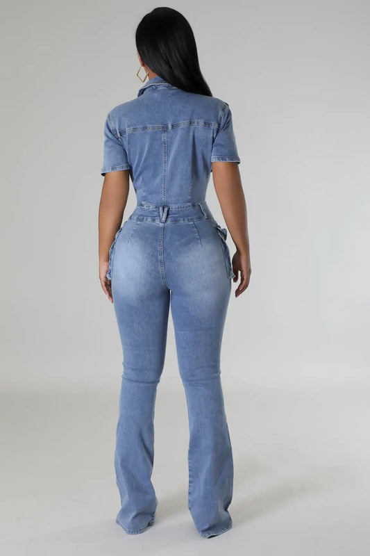 Jeans Jumpsuit Sexy Women Turn Down Collar Elegant Denim Casual RomperSPECIFICATIONSBrand Name: OKAYOASISStyle: High StreetAge: MIDDLE AGEOrigin: Mainland ChinaCN: GuangdongSeason: All seasonMaterial: COTTONMaterial: SPANDEXDecoration:DMEwomenstorenull