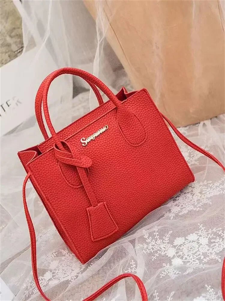 Ladies Handbags Single-shoulder Crossbody Handheld Triple-use Satchel SPECIFICATIONSBrand Name: NoEnName_NullOrigin: Mainland ChinaCN: GuangdongLining Material: POLYESTERMain Material: PUPlace Of Origin: GUANG DONG ProvincePlace Of OriDMEwomenstorenull