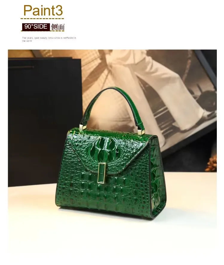 Women's Bag Genuine Leather Crossbody Handbags High Quality Women'sSPECIFICATIONSBrand Name: NoEnName_NullOrigin: Mainland ChinaCN: GuangdongLining Material: POLYESTERMain Material: Genuine leatherPlace Of Origin: GUANG DONG ProvincDMEwomenstorenull