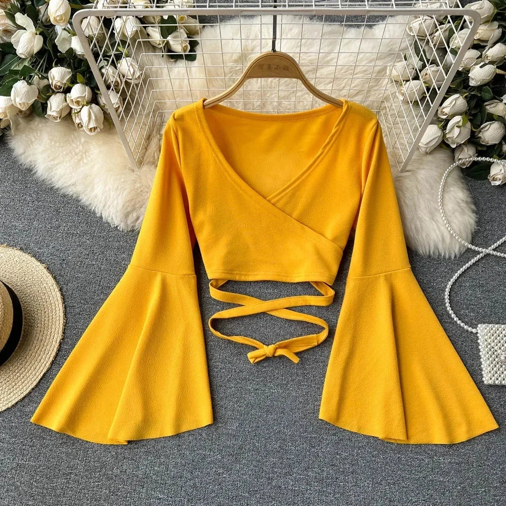 Top- Chic Sexy Flare Long Sleeve Crop T-Shirt V Neck Perfect for women