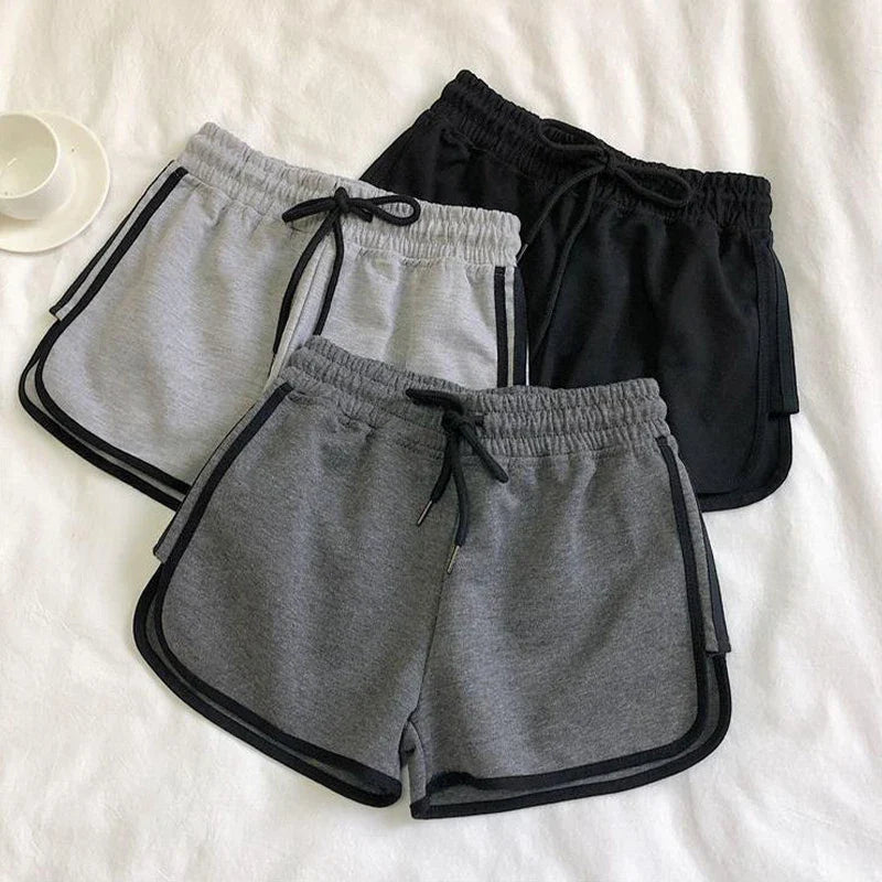 High-Waisted Elastic Loose Sports And Casual Running Shorts For WomenSPECIFICATIONSBrand Name: NoEnName_NullDecoration: noneFabric Type: blendedHign-concerned Chemical: NonePant Style: regularPattern Type: SolidFit Type: LOOSEStyle: CDMEwomenstorenull