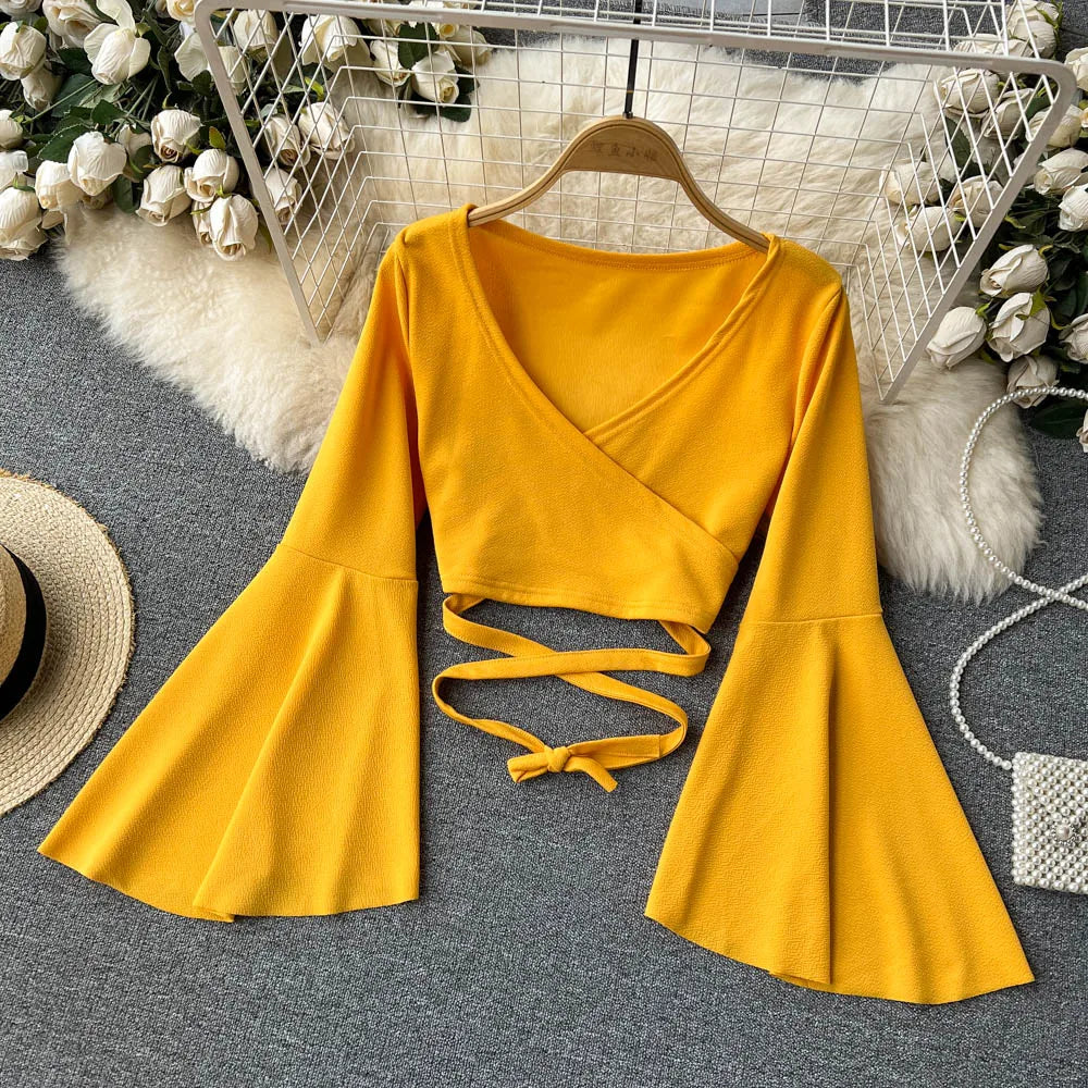 Top- Chic Sexy Flare Long Sleeve Crop T-Shirt V Neck Perfect for women