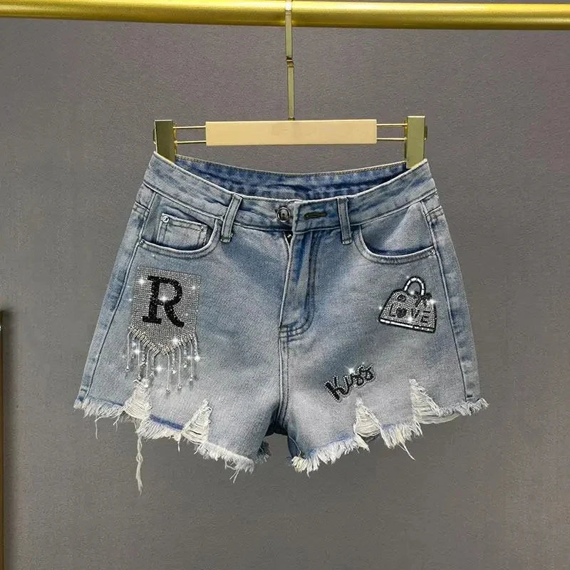 Denim Shorts Retro Slim Ragged Hot Pants Female Short JeansSPECIFICATIONSBrand Name: VWBQNZDecoration: ButtonDecoration: HOLEDecoration: PocketsFabric Type: BroadclothHign-concerned Chemical: NonePant Style: regularPattern TDMEwomenstorenull