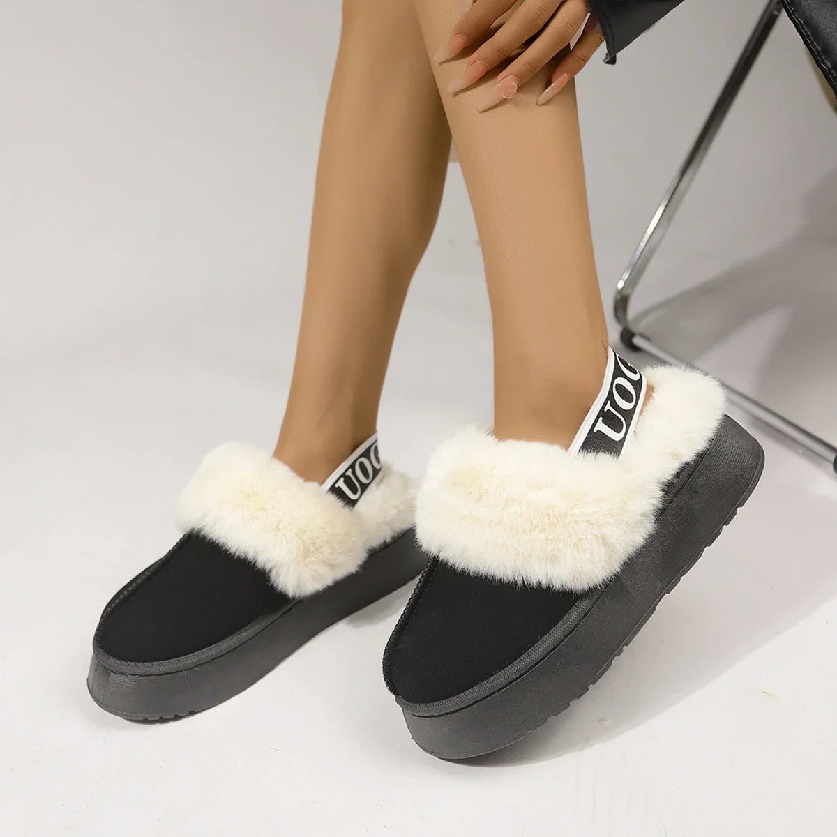 New Leather Women Fashion Winter Indoor Solid Color Suede Slippers LadSPECIFICATIONSBrand Name: QRLQHYBoot Type: Snow BootsShaft Material: Cotton FabricOutsole Material: RUBBERUpper Material: Cotton FabricHign-concerned Chemical: NoneODMEwomenstorenull