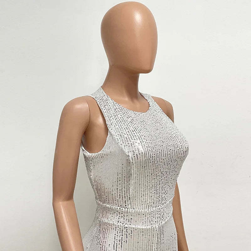 Sleeveless Sequined Jumpsuit Round Neck Slim Fit High Waist Sexy SprinSPECIFICATIONSBrand Name: mandylandyStyle: StreetwearAge: MIDDLE AGEOrigin: Mainland ChinaCN: GuangdongSeason: SummerMaterial: POLYESTERDecoration: SequinedFabric TyDMEwomenstorenull