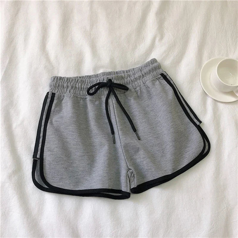 High-Waisted Elastic Loose Sports And Casual Running Shorts For WomenSPECIFICATIONSBrand Name: NoEnName_NullDecoration: noneFabric Type: blendedHign-concerned Chemical: NonePant Style: regularPattern Type: SolidFit Type: LOOSEStyle: CDMEwomenstorenull