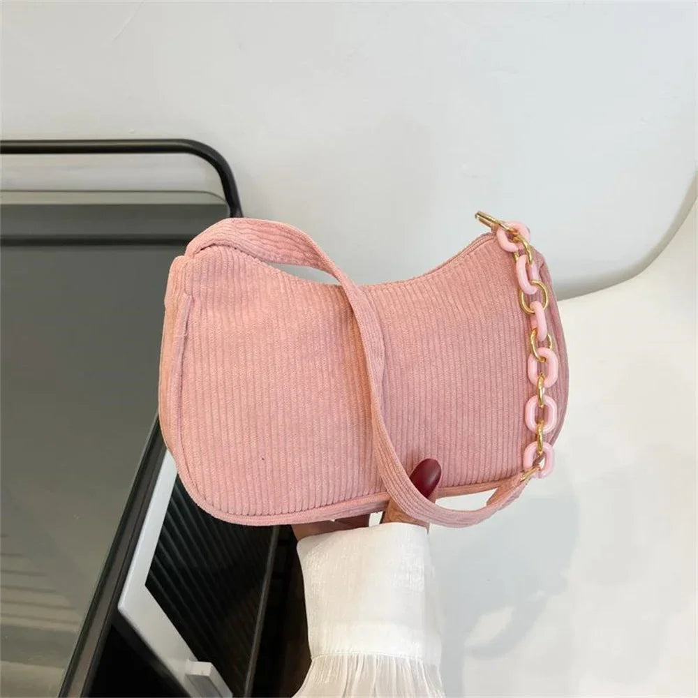 Mini Fashion Women's Shoulder Bag Felt Solid Color Retro Underarm BagsSPECIFICATIONSBrand Name: NoEnName_NullHign-concerned Chemical: NoneHandbags Type: Shoulder BagsMain Material: CorduroyLining Material: COTTONShape: BoxPlace Of OrigDMEwomenstorenull