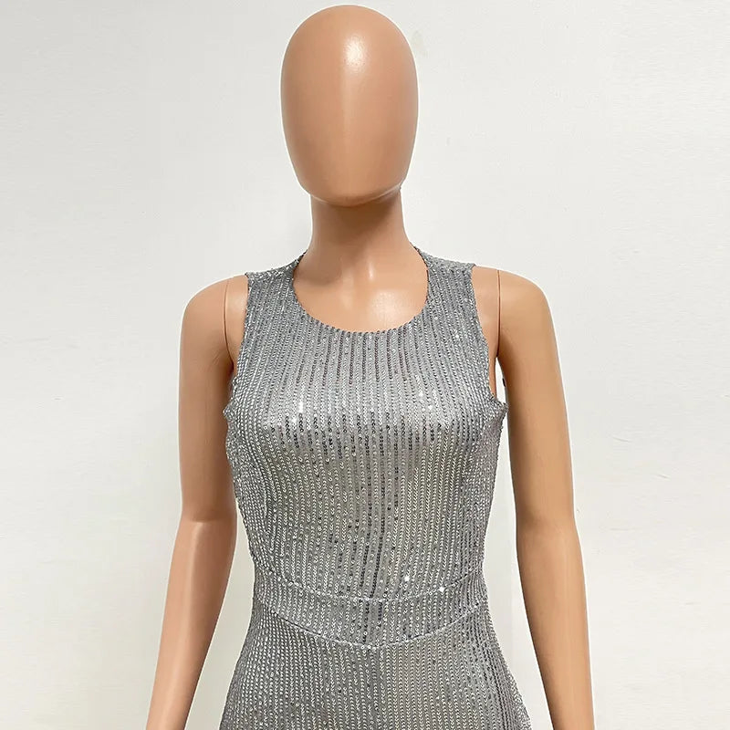 Sleeveless Sequined Jumpsuit Round Neck Slim Fit High Waist Sexy SprinSPECIFICATIONSBrand Name: mandylandyStyle: StreetwearAge: MIDDLE AGEOrigin: Mainland ChinaCN: GuangdongSeason: SummerMaterial: POLYESTERDecoration: SequinedFabric TyDMEwomenstorenull