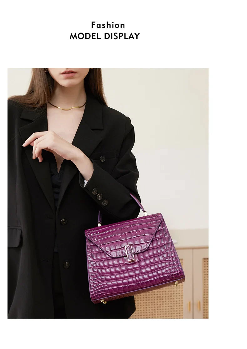 Luxury Crocodile Pattern Lady Handbag Women Shoulder Bags Designer FamSPECIFICATIONSBrand Name: NoEnName_NullOrigin: Mainland ChinaCN: ZhejiangLining Material: POLYESTERMain Material: Genuine leatherPlace Of Origin: ZHE JIANG ProvincePDMEwomenstorenull