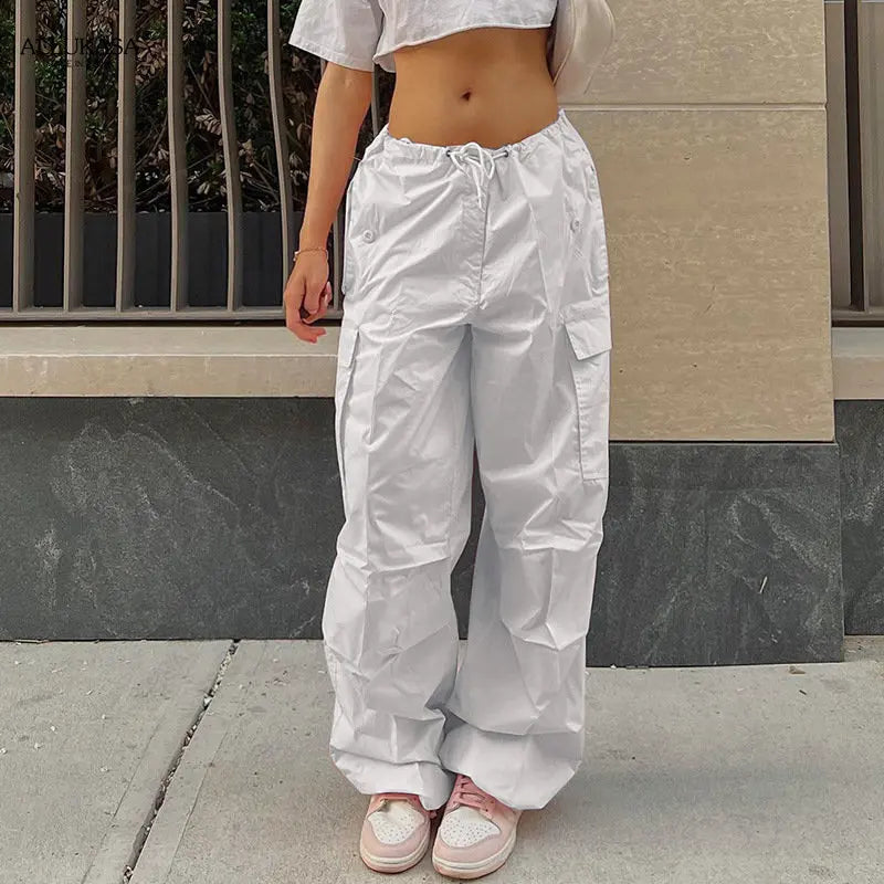 Sweatpants Trousers Women Jogger Cargo Pants Streetwear OutfitsSPECIFICATIONSBrand Name: AllukasaStyle: Y2KAge: 18-24Origin: Mainland ChinaCN: GuangdongWaist Type: highDecoration: PocketsDecoration: sashesDecoration: Lace-upElasDMEwomenstorenull