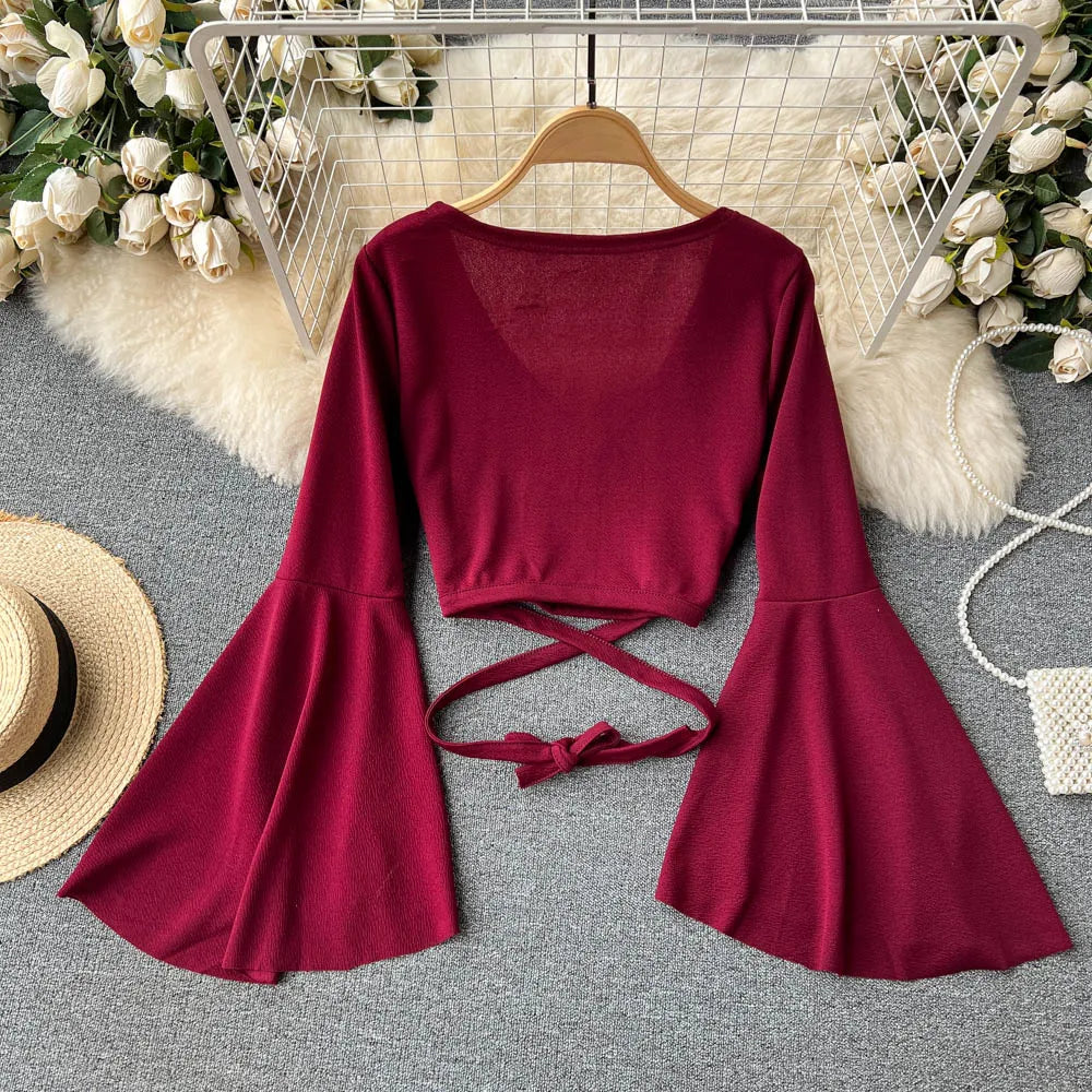 Top- Chic Sexy Flare Long Sleeve Crop T-Shirt V Neck Perfect for women