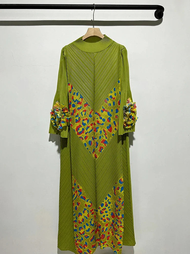 Maxi Long Dress Full-sleeved Hand-flowered Fashion Printed Dresses forSPECIFICATIONSWaistline: Loose waistDress Product features: 100% brand new dressDress Style: Pleated Maxi Long Miyake DressDropshipping: SupportWholesale: SupportSleDMEwomenstorenull